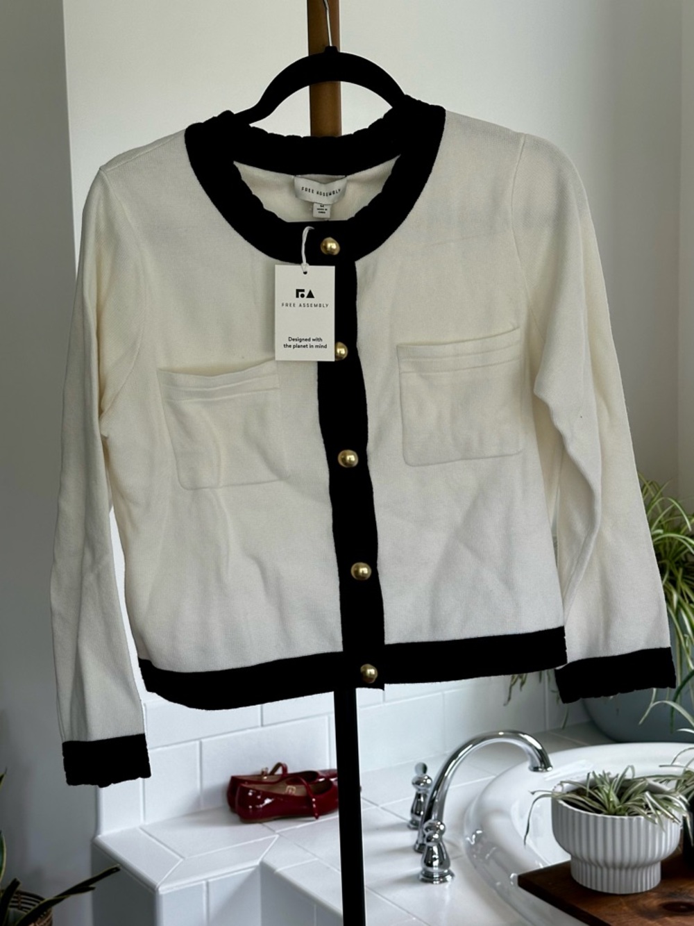 Frame Assembly Cream and Black Contrast Trim Cardigan